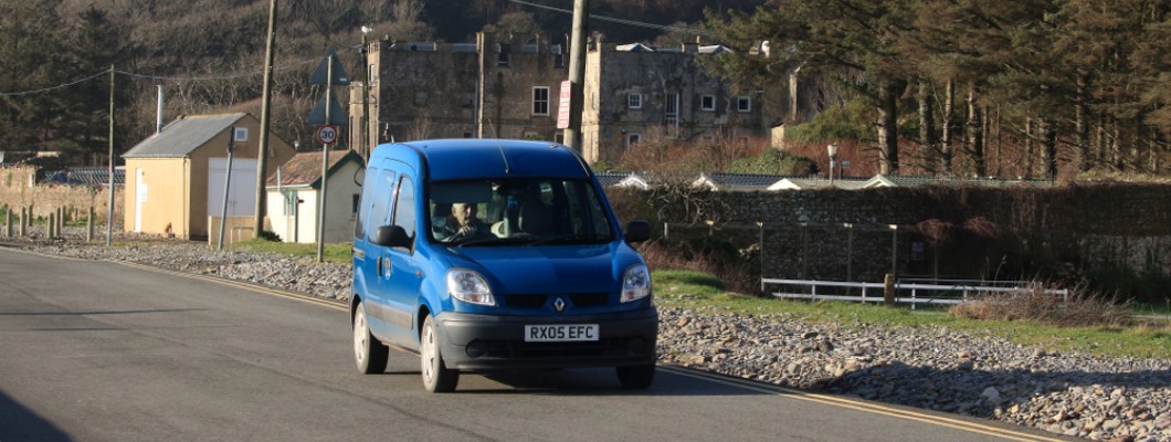 Renault Kangoo Review: The Dependable Van