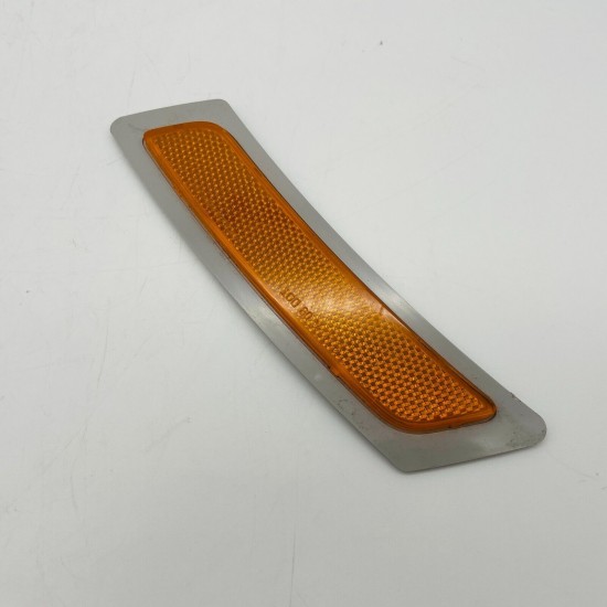 BMW 5 6 Series F10 F06 F12 F13 Right Driver Side Front Bumper Reflector [x108]