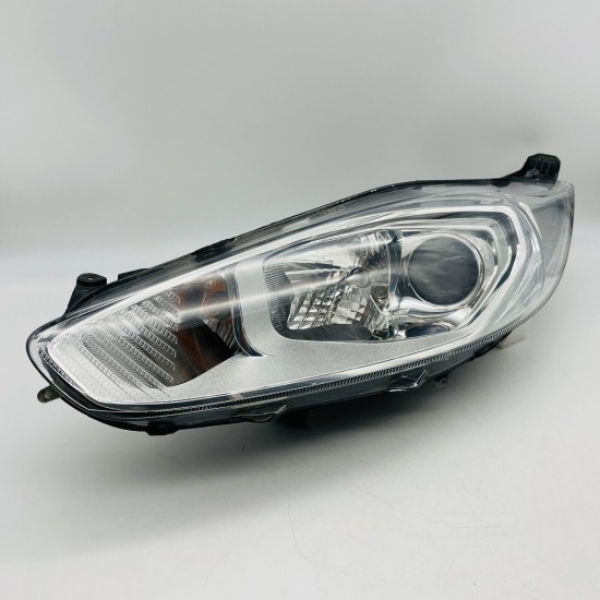 Ford Fiesta Mk7.5 Left Nearside Passenger Face Lift Headlight 2013 - 2017 [l383]