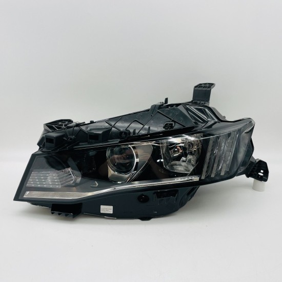 Peugeot 508 Left Passenger Side Headlight 2018 - 2023 [l105]