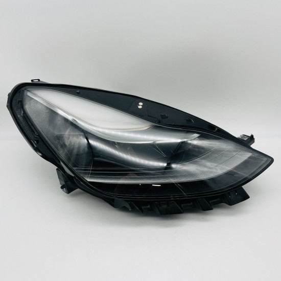 Tesla Model 3 Headlight Right Driver Side 2020 - 2024 [l258]