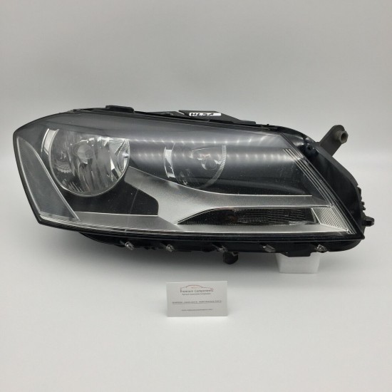 VW Passat B7 Right Drivers Side Headlight 2010 - 2014 [hl51]